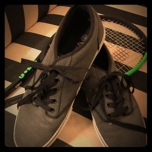 Vans Authentic Pewter & Black Skate Shoes 9.5M.